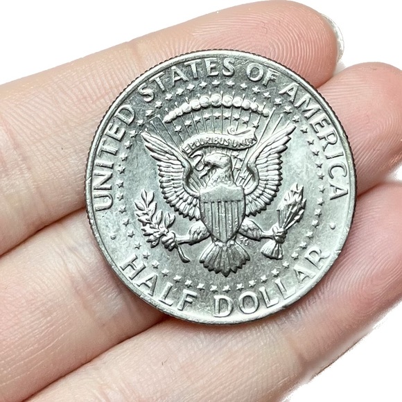 🎈$10 add on - Kennedy Half Dollar - Picture 9 of 11